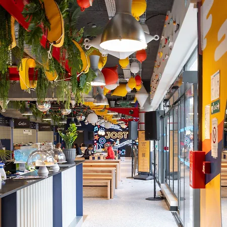 Jost Centre Gare Ξενοδοχείο